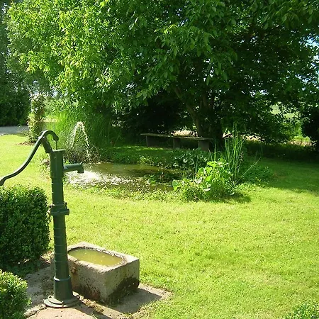 Hof Garz Apartament Poseritz